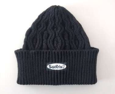 Berretto nero con pattern Radio Sorrriso